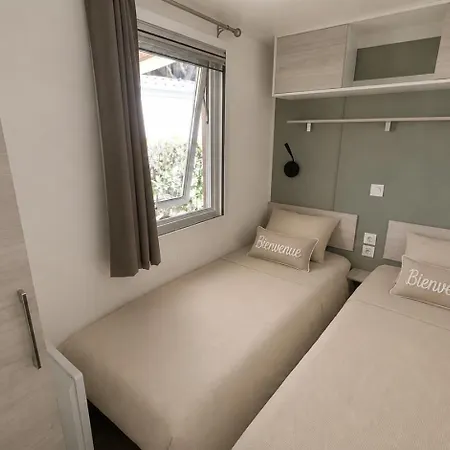 Camping Mobil-home&plage, Piscines - Les Dunes 5 étoiles